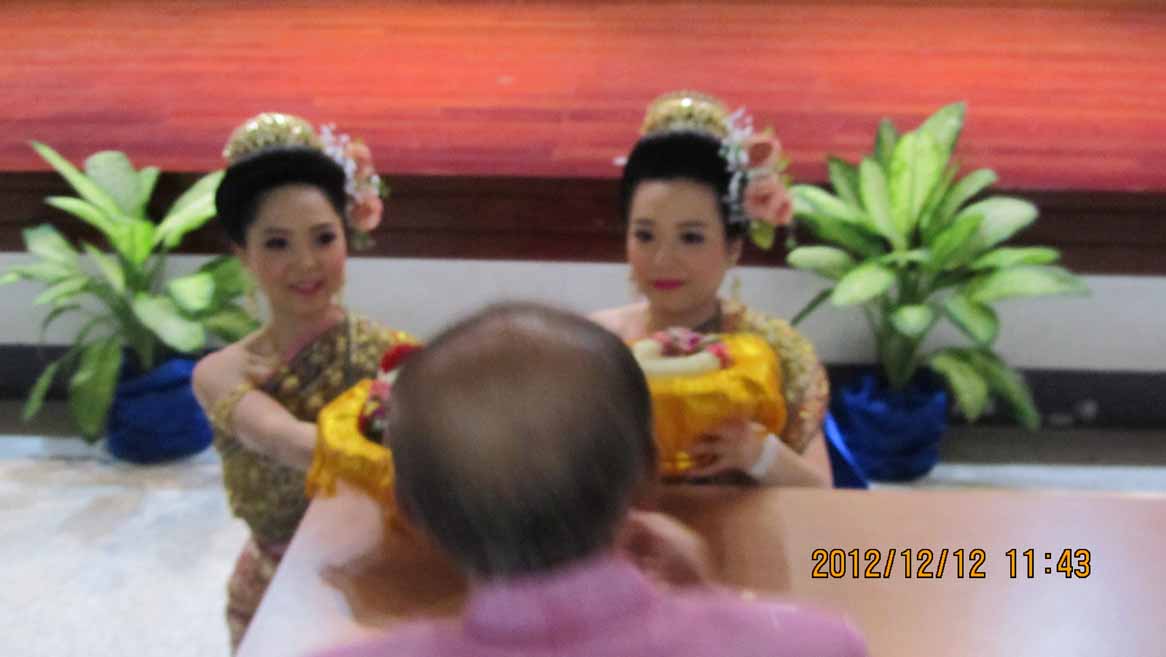 Dr_Meechai_Srisai 20.JPG 62.2K
